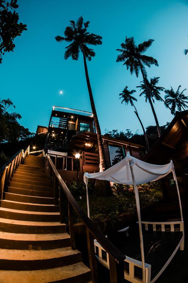 Aria Beach Resort Vagator Exterior photo